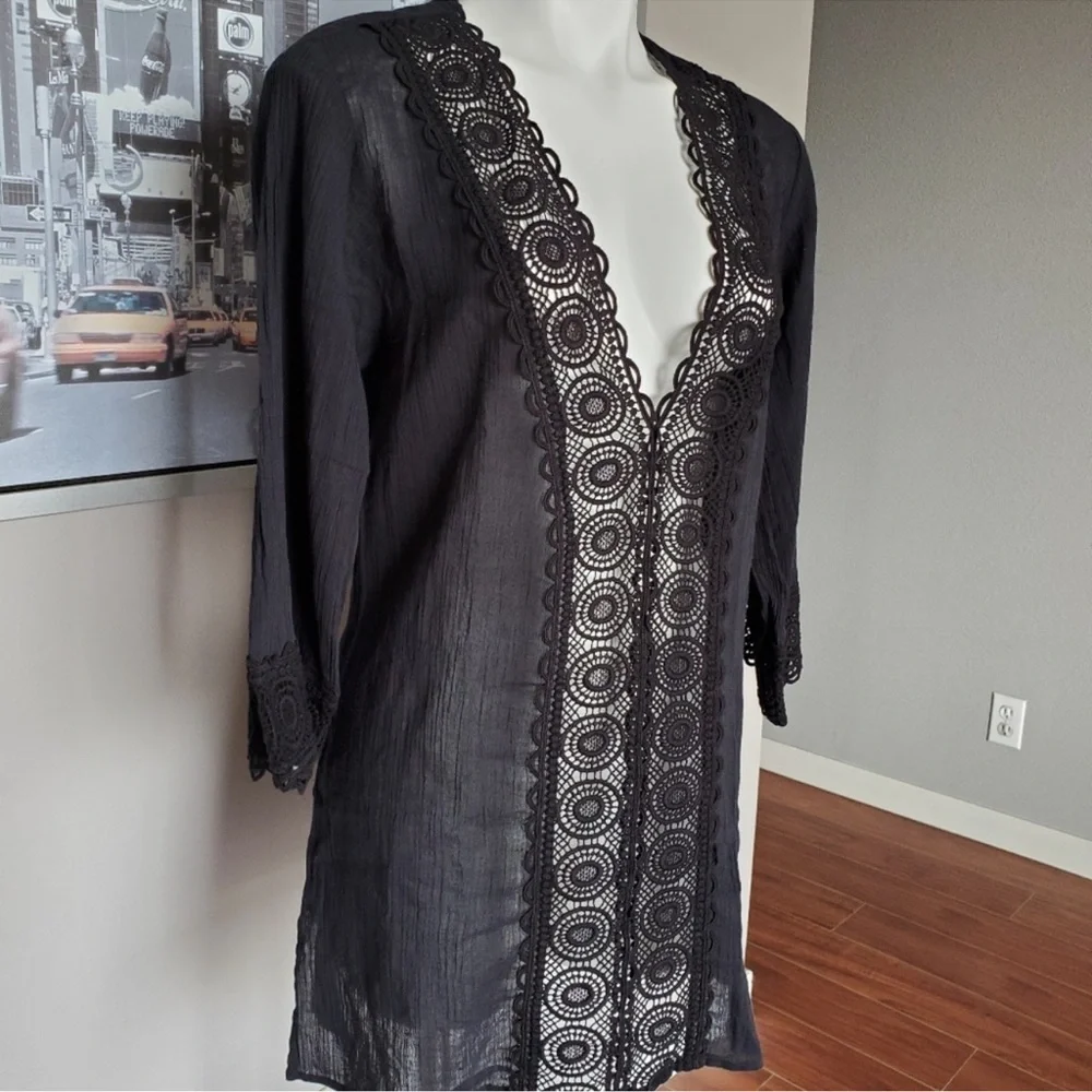La Blanca beautiful top